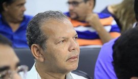 Justiça bloqueia bens de ex-prefeito de Atalaia acusado de improbidade administrativa
