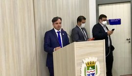 Vereador denuncia contratos milionários sem licitação da Prefeitura de Maceió