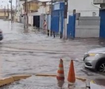 Chuvas deixam 40 desalojados e Defesa Civil mantém monitoramento em Maceió