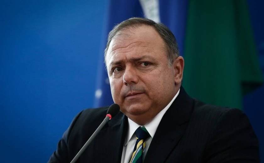 Pazuello presta depoimento à PF em inquérito que investiga Bolsonaro