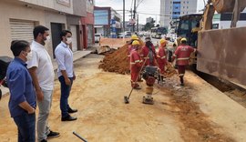 Câmara flagra trabalhos de saneamento em horário de grande movimento