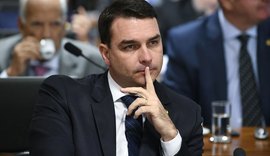 Valor de compra de salas não passou por conta de Flávio Bolsonaro
