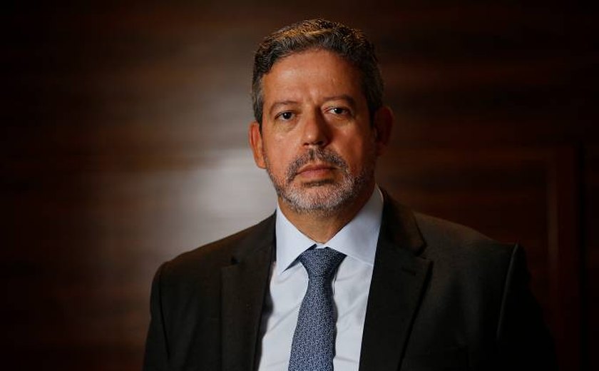 'Câmara não está contra os governadores', afirma Arthur Lira em seu Twitter