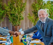 Lula recebe presidente da Nigéria e firma acordos bilaterais em reunião