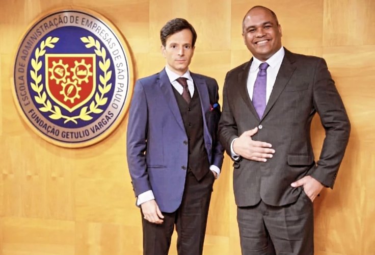 Jornalista João Costa participa de masterclass ministrada pelo Dr. Victor Lugli na Fundação Getúlio Vargas, em São Paulo