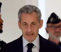Justiça francesa condena ex-presidente Sarkozy a 5 anos de prisão em caso de financiamento ilegal líbio