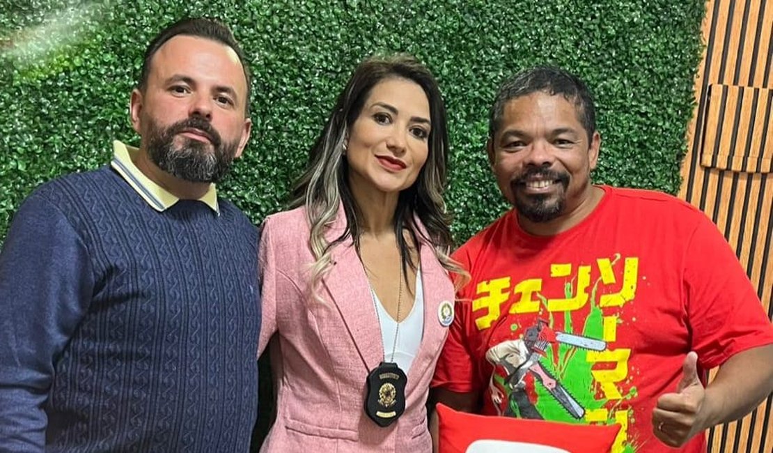 Dra. Mary Rocha emociona em participação no Podsticando e viraliza nas redes sociais
