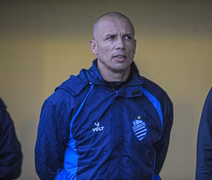 Após derrota de virada para o Londrina, CSA anuncia a saída do técnico Higo Magalhães
