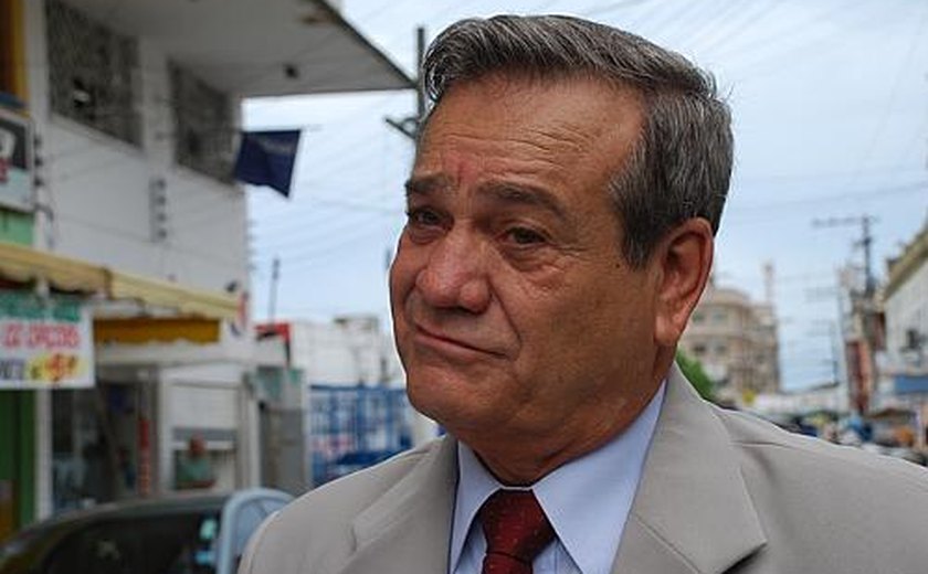 Lessa inicia pré-campanha ao Senado e “complica” definição de chapas