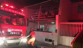 Mulher ateia fogo dentro de sua casa em Estrela de Alagoas