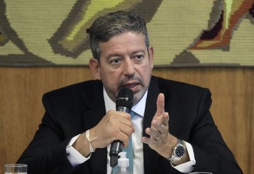 Arthur Lira anuncia volta das atividades presenciais na Câmara dos Deputados