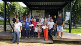 Usina Caeté participa da entrega de kits para apicultores da Palatéia