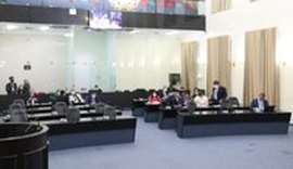 Matérias orçamentárias são aprovadas em 1º turno e geram debate em plenário