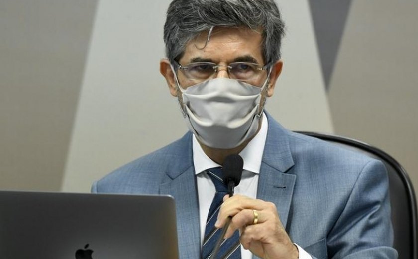 Teich diz que saiu do Ministério da Saúde por divergência sobre uso da cloroquina