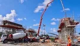 Obra do viaduto da PRF interdita avenida no Tabuleiro do Martins