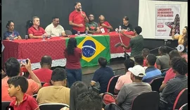 Novos filiados e novas tendências: disputa interna fortalece PT em AL