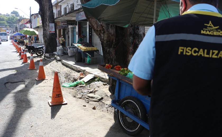 Convivio Social iniciou hoje (13) alinhamento de ambulantes no Centro de Maceió