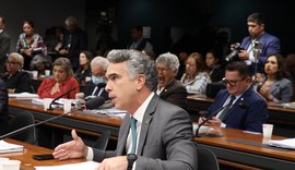 Rafael Brito defende a ampliação do Programa Pé de Meia em audiência com o MEC