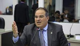 Vereador Samyr Malta tramita projeto que proíbe a utilização de elevadores por crianças