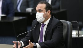 Maia condena ação do Governo contra atuação de deputados em conselhos estaduais