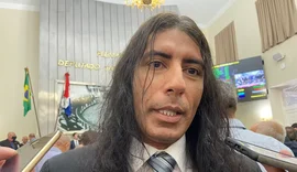 Deputado defende projeto de implantação de ar condicionado em salas de aula de escolas estaduais