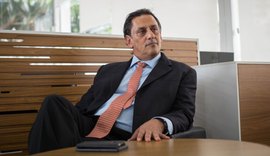Frederick Wassef é acusado de injúria racial