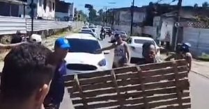 Jornal De Alagoas Moradores Dos Flexais E Bebedouro Fazem Protesto