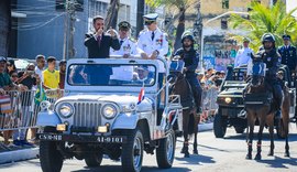 Paulo Dantas comanda desfile de 200 anos da Independência, em Maceió