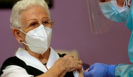 União Europeia começa campanha para vacinar 450 milhões