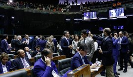 Câmara aprova em 1º turno texto-base da PEC do piso salarial da enfermagem
