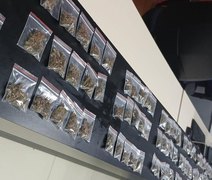 Dupla é presa com mais de 150 papelotes de drogas em Maragogi