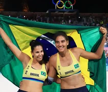 Duda e Ana Patrícia garantem medalha para o Brasil no vôlei de praia