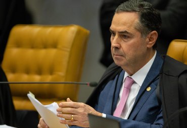 Barroso suspende quebra de sigilo de dois servidores da Saúde