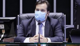 Maia diz não ter dúvidas sobre o crime de irresponsabilidade de Pazuello