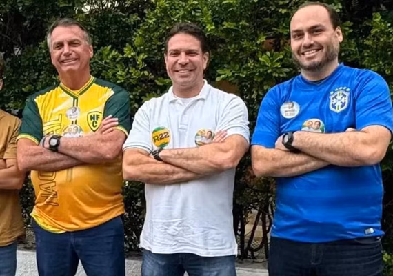 PF indicia Carlos Bolsonaro e Ramagem no inquérito da “Abin Paralela”