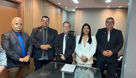 Única mulher eleita assume presidência da Câmara em Rio Largo