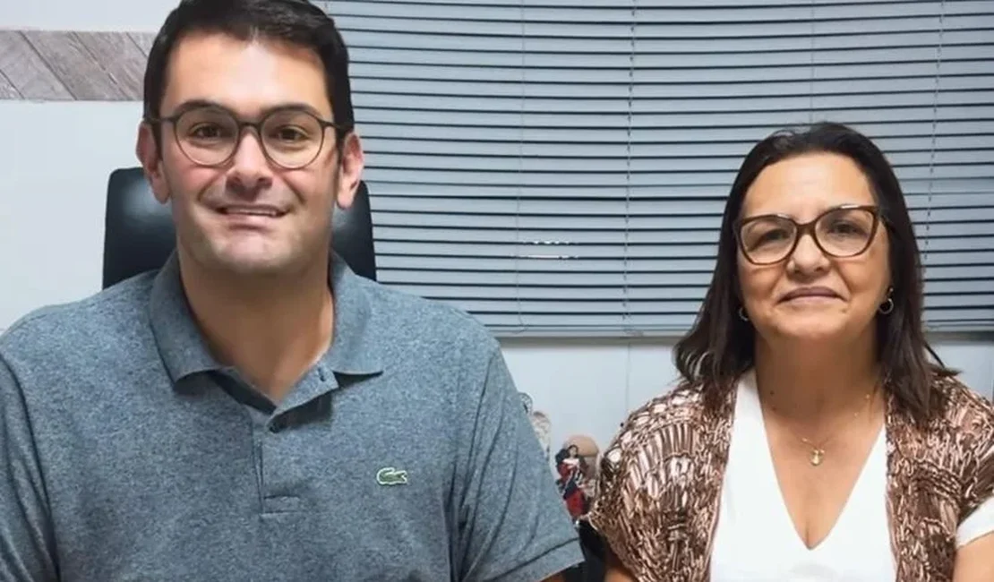Prefeito anuncia reajuste de 12% para Educação; mais do que o dobro concedido pelo Estado e Maceió