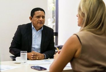 Justiça aceita queixa-crime de servidor contra ex-prefeito Júlio Cezar