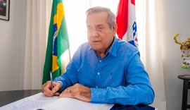 Lessa assume interinamente o governo do Estado até 30 de maio