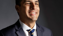 Alinhado com JHC e com Paulo Dantas: a habilidade do presidente da Câmara de Maceió