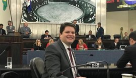 Para Davi Davino candidatura só será definida em 2020