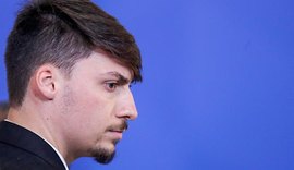 Renan Bolsonaro será denunciado por ameaças a CPI e pode ser convocado a depor