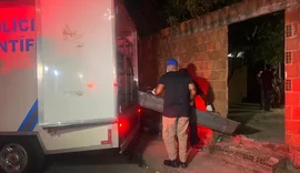 Vítimas do triplo homicídio em Rio Largo foram atingidas por mais de 30 tiros