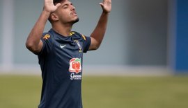Jogador testa positivo para Covid-19 e é cortado da Seleção