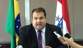Alagoas vai aumentar alíquota de energia e bebidas para cobrir “rombo” do ICMS da gasolina