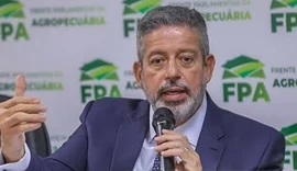 CUT acusa Arthur Lira de barrar isenção do IR para quem ganha até R$ 5 mil