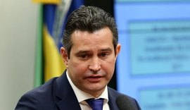 'Bolsonarismo fede, cansa, entristece, mata' diz Maurício Quintella nas redes sociais