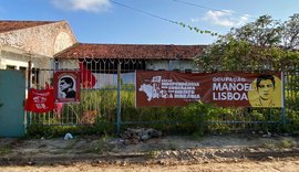 Cerca de 50 famílias sem-teto ocupam antigo prédio do INSS em Maceió