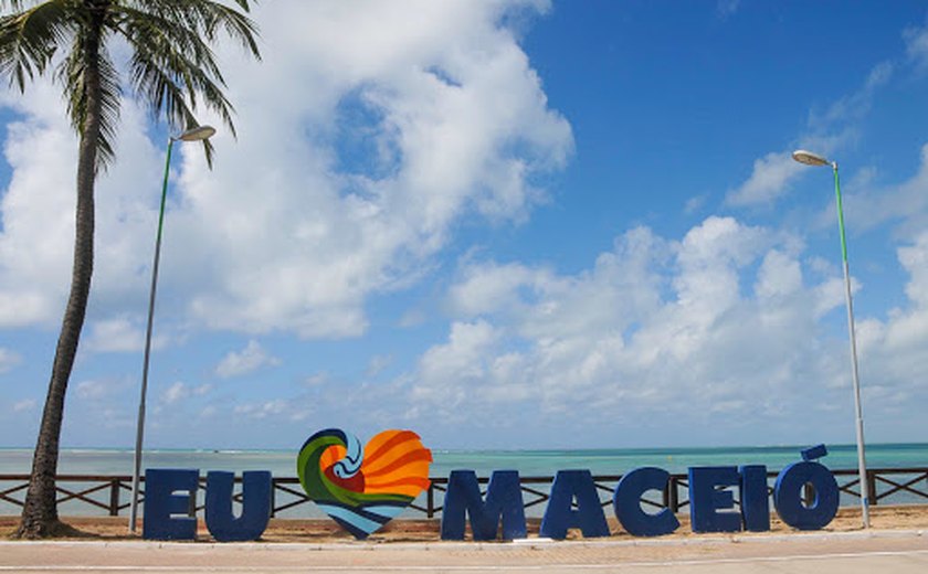 Secretário Rafael Brito comemora liderança de Maceió na Decolar