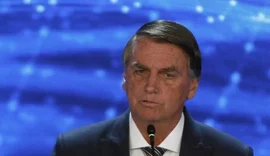 Bolsonaro ataca Vera Magalhães durante debate: 'Vergonha para o jornalismo'